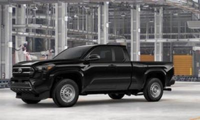 2026 Toyota Tacoma SR Xtracab