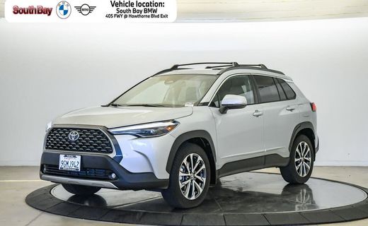 2023 Toyota Corolla Cross XLE