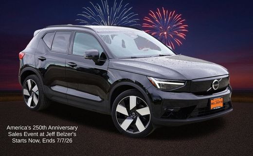 2023 Volvo XC40 Ultimate Dark