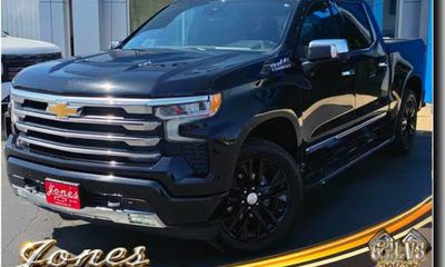 2023 Chevrolet Silverado High Country
