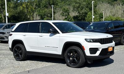 2023 Jeep Grand Cherokee