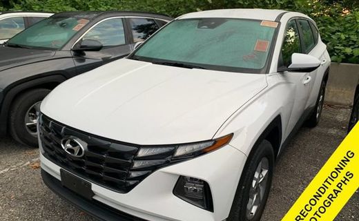 2023 Hyundai Tucson SE
