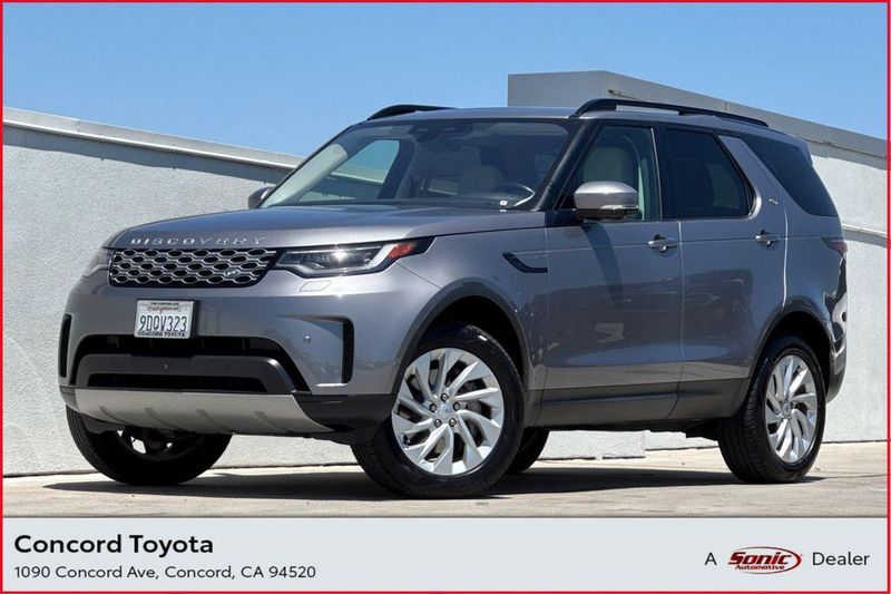 2022 Land Rover Discovery — a typically priced live listing