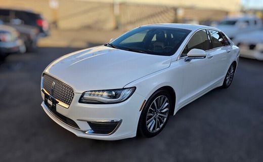 2020 Lincoln MKZ Standard