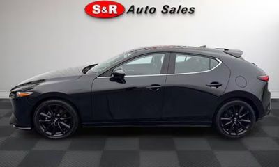 2023 Mazda MAZDA3 Premium Plus Package