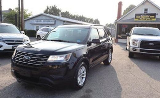 2017 Ford Explorer Base