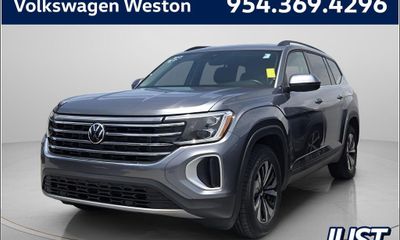 2025 Volkswagen Atlas SE