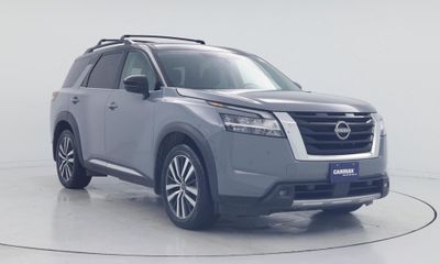 2022 Nissan Pathfinder Platinum
