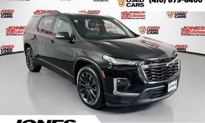 2023 Chevrolet Traverse RS