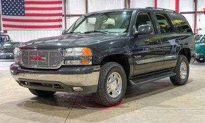 2003 GMC Yukon SLT