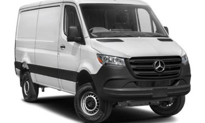 2025 Mercedes-Benz Sprinter 907 VS30