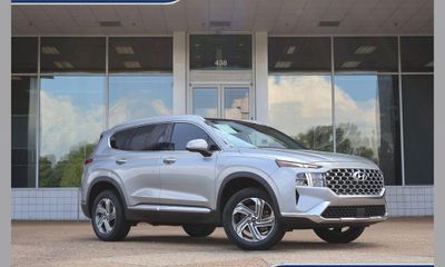2023 Hyundai Santa FE SEL Premium