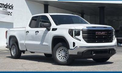 2024 GMC Sierra