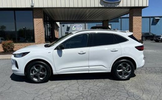 2025 Ford Escape ST Line Select