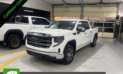 2025 GMC Sierra SLT