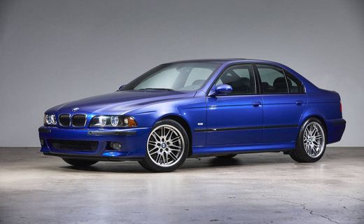 2002 BMW M5