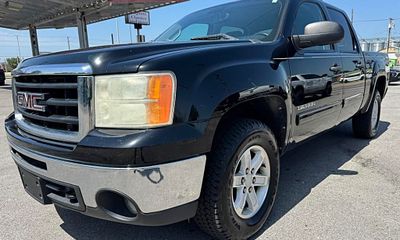 2011 GMC Sierra SLE