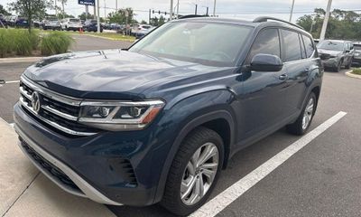2022 Volkswagen Atlas SE W Tech
