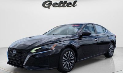 2024 Nissan Altima SV