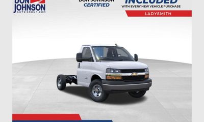 2026 Chevrolet Express 3500 Cutaway 139