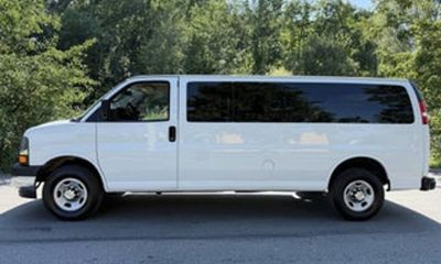 2024 Chevrolet Express LT EXT