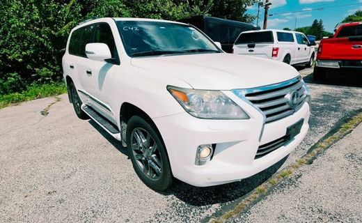 2013 Lexus LX 570
