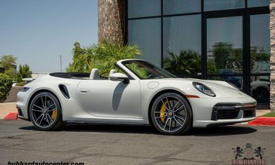 2022 Porsche 911 Turbo S