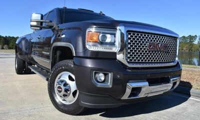 2016 GMC Sierra Denali