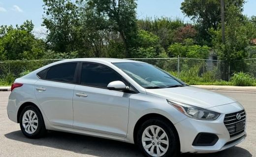 2019 Hyundai Accent SE AND SEL