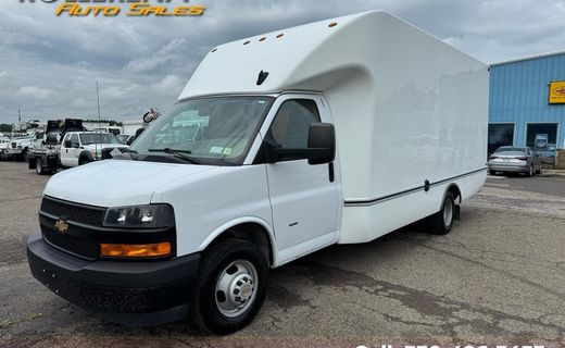 2022 Chevrolet Express 3500 Cutaway 177