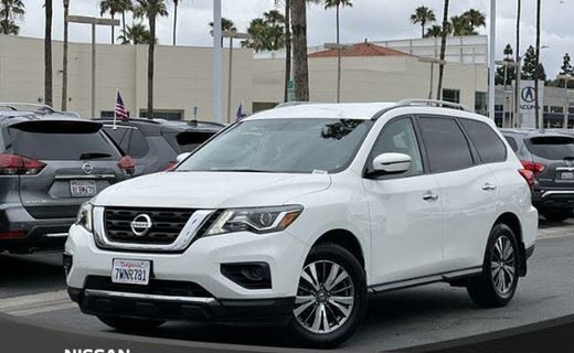 2017 Nissan Pathfinder S