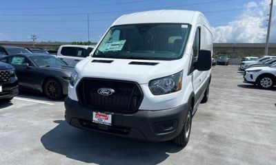 2026 Ford Transit Medium Roof