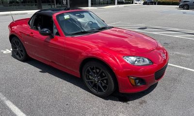 2012 Mazda MX-5 SE