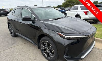 2023 Toyota BZ4X Limited
