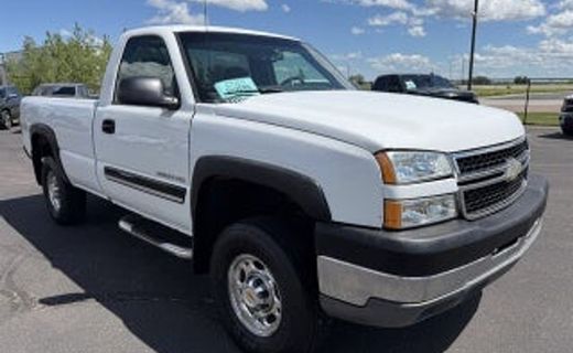 2004 Chevrolet Silverado Base