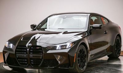 2027 BMW M4 Standard