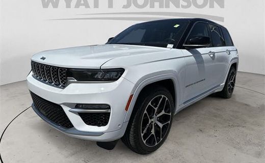 2022 Jeep Grand Cherokee Summit