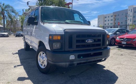2010 Ford E-250
