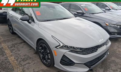 2022 Kia K5