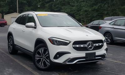 2025 Mercedes-Benz GLA-Class