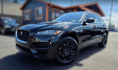 2018 Jaguar F-Pace Prestige