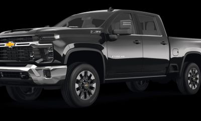 2026 Chevrolet Silverado HD Custom