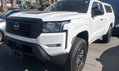 2023 Nissan Frontier