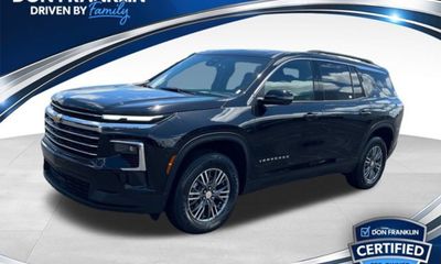 2025 Chevrolet Traverse LT