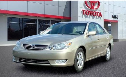 2005 Toyota Camry LE