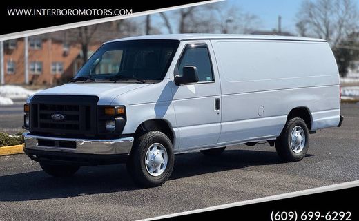 2014 Ford E-Series Extended Cargo VAN