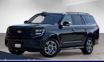 2025 Ford Expedition Active