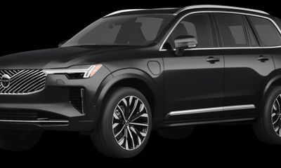 2026 Volvo XC90 Plus Bright