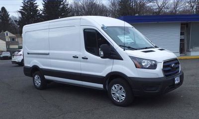 2023 Ford Transit 350 Medium Roof