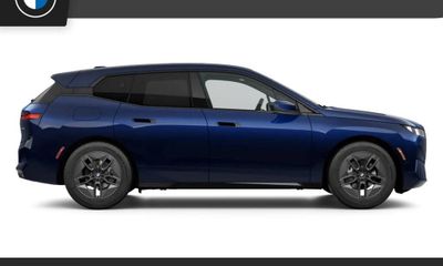 2026 BMW IX xDrive60